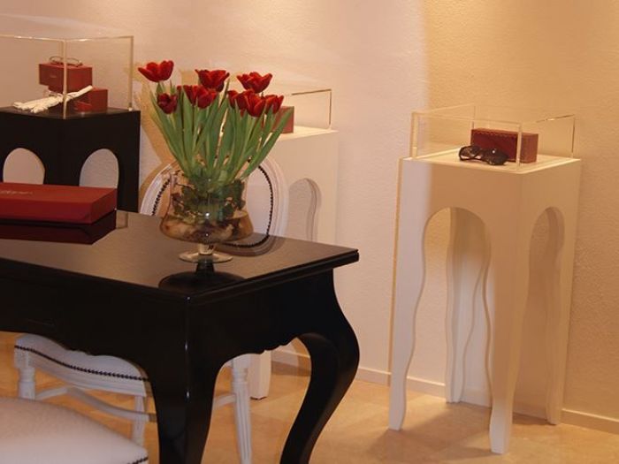 Archisio - Falegnameria Franciacorta Snc - Progetto 8 ottica e gioielleria - arredamento ottica