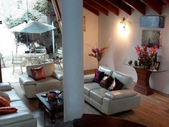 Archisio - Ana Maria Reque Art - Progetto Interni casa maria sotelo