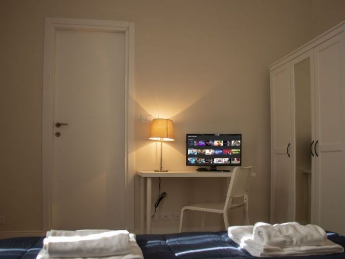 Archisio - Alfonso Califano - Progetto Affittacamere midu