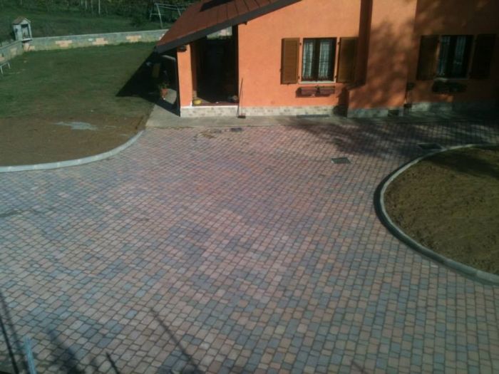 Archisio - Ditta Corneli Snc - Progetto Grandi pavimentazioni e travi in legno