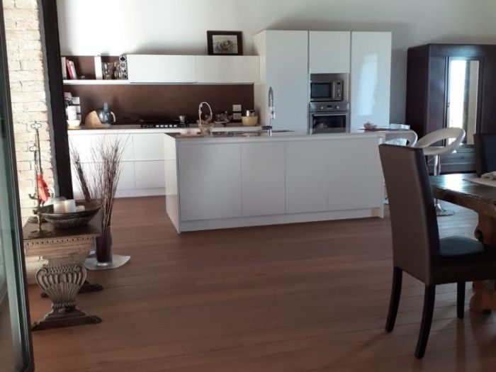 Archisio - Fratelli Cudone Rapp - Progetto Pavimenti e rivestimenti in legno