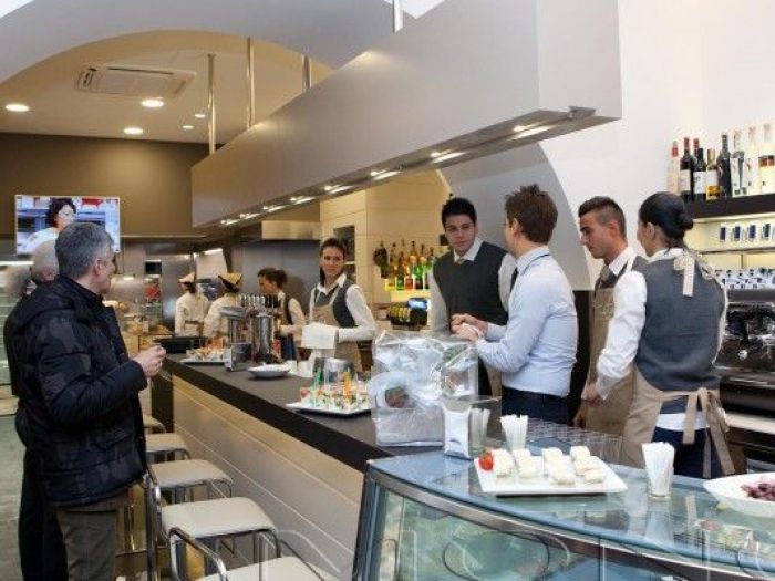 Archisio - Mondi Design - Progetto Cremeria rosa