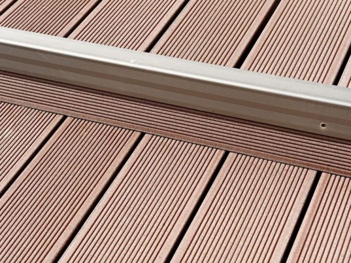 Archisio - Raffaele Carrella - Progetto Villa monofamiliare con piscina