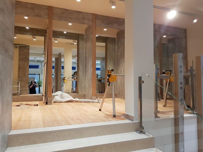 Archisio - Michele Paolin - Progetto Arredamento su misura con taglio e bordatura pannelli sul posto