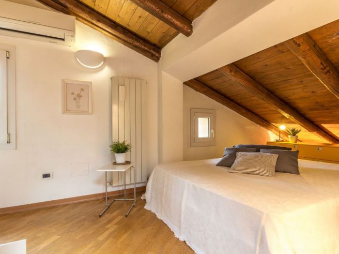 Archisio - Dettagli Home Staging Silvia Marcheselli - Progetto Mansarda in casolare antico nei dintorni di bologna