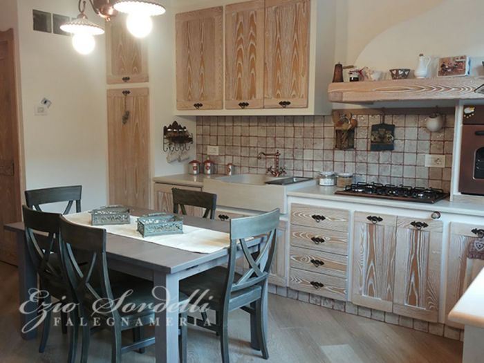 Archisio - Falegnameria Ezio Sordelli - Progetto Cucine allinterno e cucine allaperto