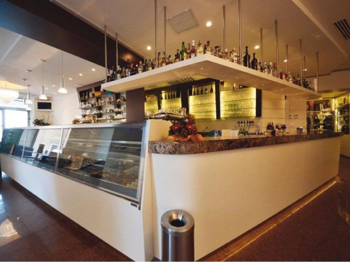 Archisio - Brau Battistelli Roccheggiani Architetti Associati - Progetto Ristorante caffe giuliani