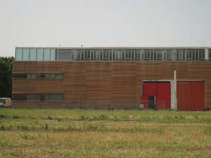 Archisio - Mauro Rossaro - Progetto Rivestimento capannone a bologna