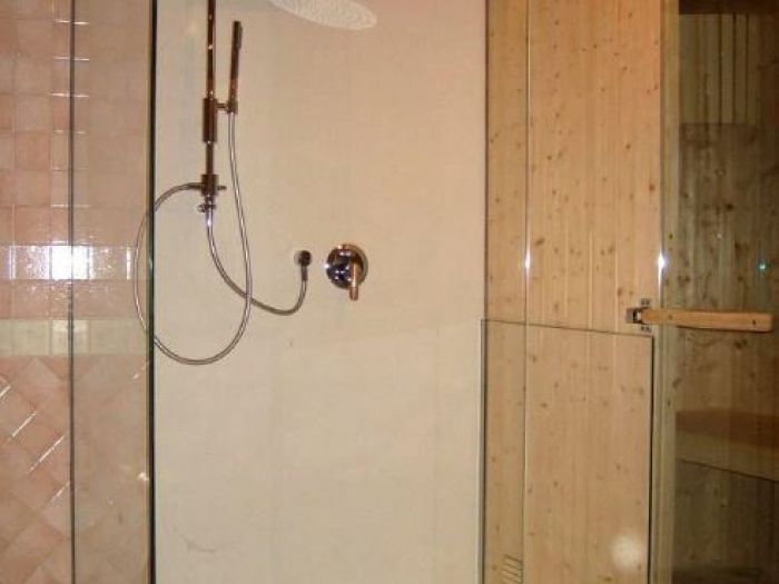 Archisio - Mondo Vetro - Progetto Box doccia