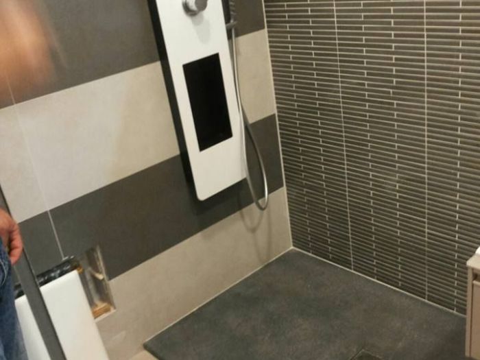 Archisio - Vetreria La Predappiese - Progetto Box doccia