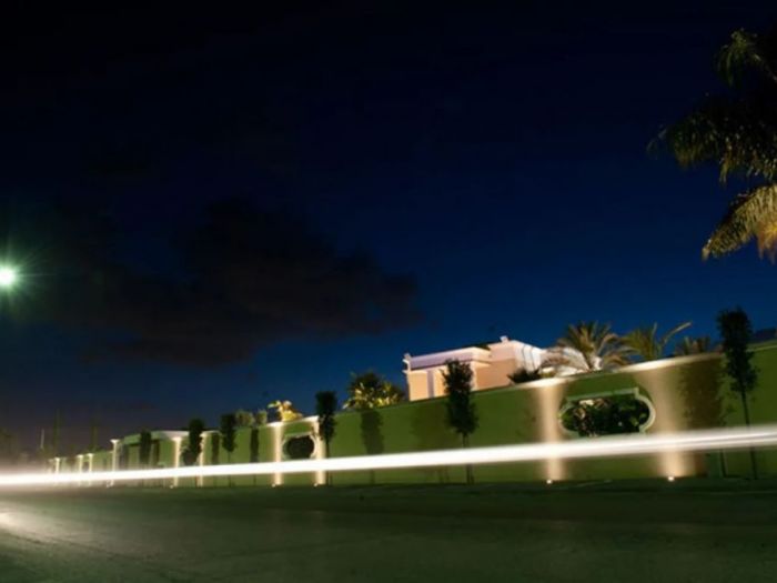 Archisio - Raffaele Carrella - Progetto Villa monofamiliare con piscina