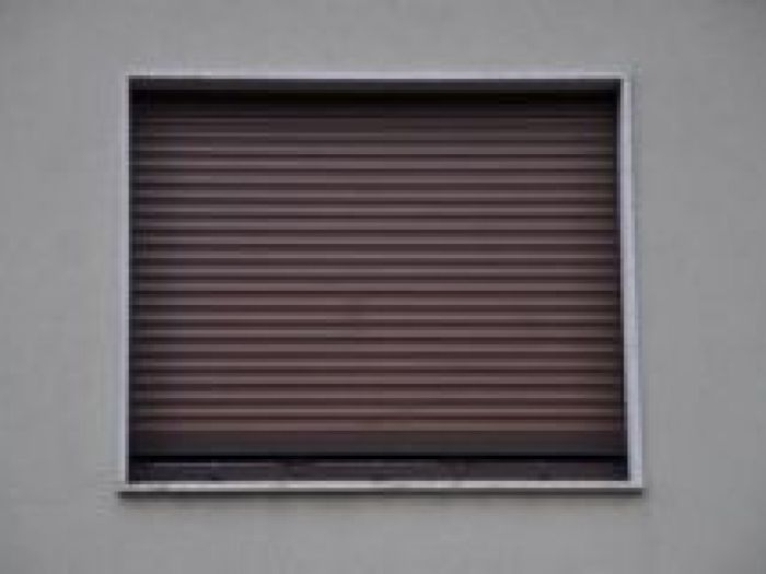 Archisio - Riparazione Serrande Lecco - Progetto Portoni sezionali e tapparelle