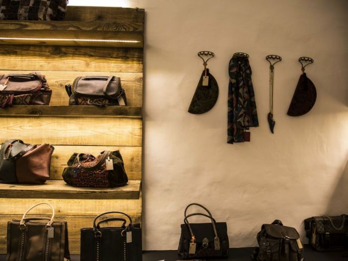 Archisio - Design Project - Progetto Cose -accessory store-