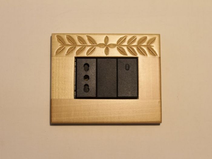 Archisio - Falegnameria Artigiana Bernardi Ezio - Progetto Placche copri interruttori