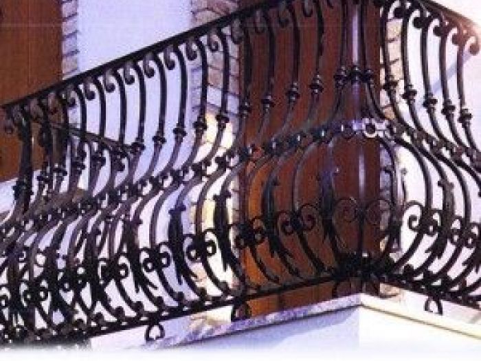 Archisio - Pirchio srl - Progetto Balconi in ferro battuto