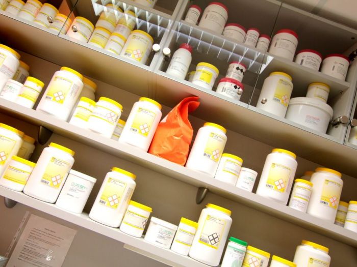 Archisio - Massimo De Salvia - Progetto Farmacia leva2013