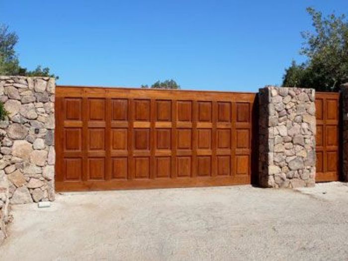 Archisio - Falegnameria Fratelli Frisanco srl - Progetto Cancelli e scale in legno