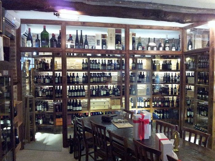 Archisio - Roberto Bardelli - Progetto Bar ristorante e discoteche