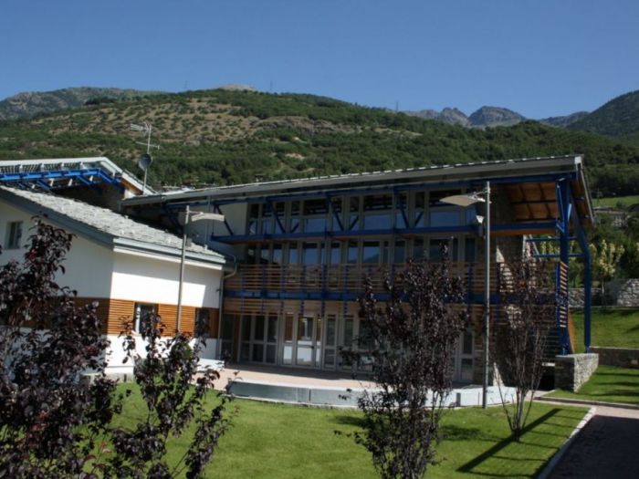 Archisio - Alessio Conserva - Progetto Centro polivalente - valle daosta
