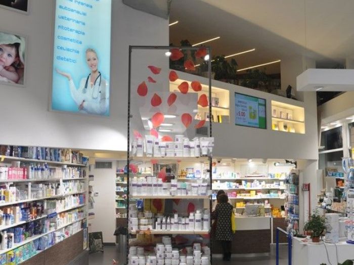 Archisio - X Studio - Progetto Farmacia merlino - napoli 2015