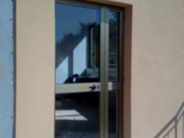 Archisio - De Siena Paolo Serramenti - Progetto Porte manigliere e accessori e controtelai