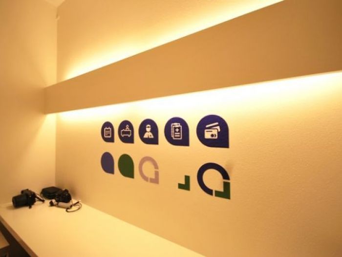 Archisio - Ata Italy - Progetto Franchising corner per farmacie - concept e stanza campione