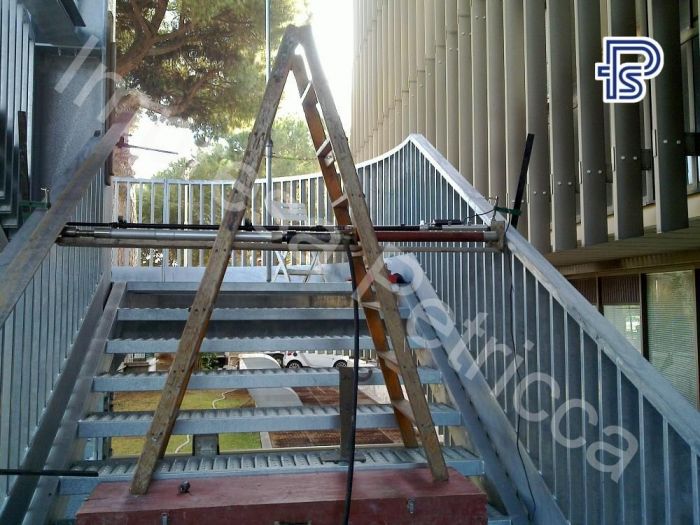 Archisio - Impresa Petricca - Progetto Prove di spinta tiro e carico appeso su strutture