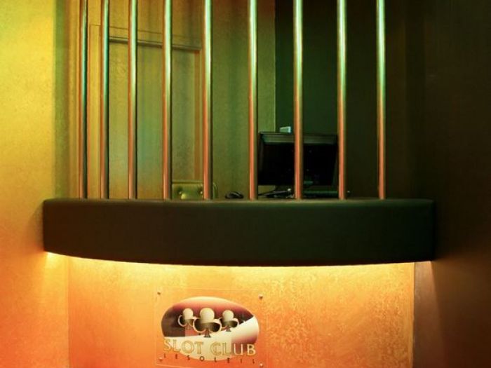 Archisio - Vincenzo Bafunno - Progetto Slot club le soleil