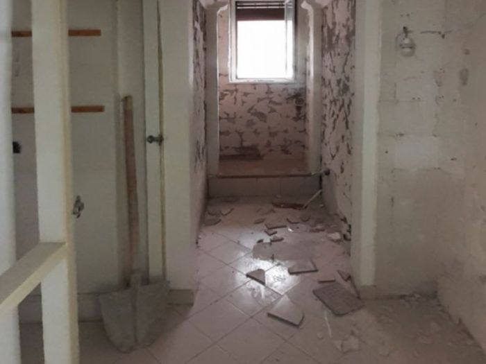 Archisio - Mani Srl Ristrutturazini - Progetto Bagno classico con stucchi roma zona balduina