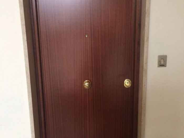 Archisio - Salvatore Bottone - Progetto Realizzazione e posa in opera di infissi esterni a palermo e provincia