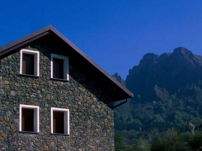 Archisio - Roberto Silvestri - Progetto Un angolo di paradiso per maurizio crozza