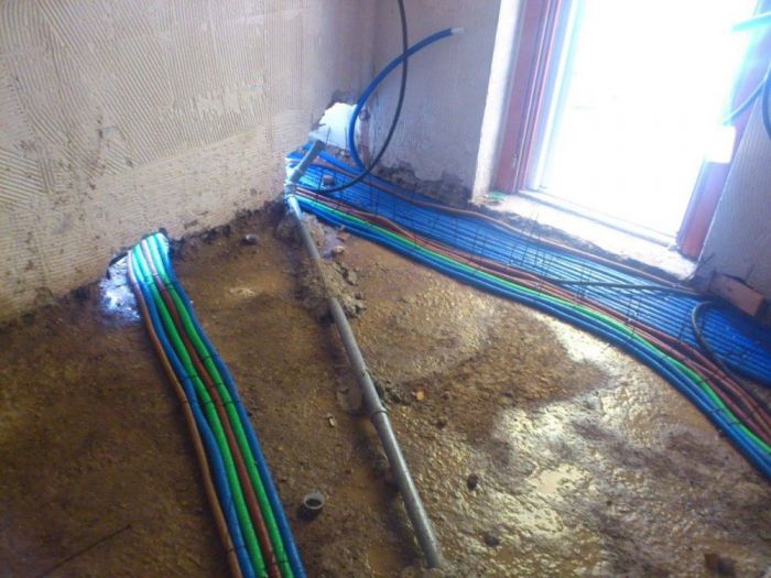 Archisio - Alessandro Lai Impresa Edile - Progetto Manutenzione impianti idraulici e pronto intervento impianti termoidraulici schermature idrauliche e rifacimento bagni