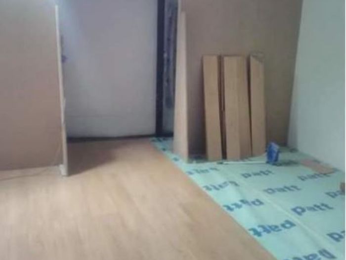 Archisio - Baio Traslochi Raffadali - Progetto Nuova vita ai mobili montaggio di parquet