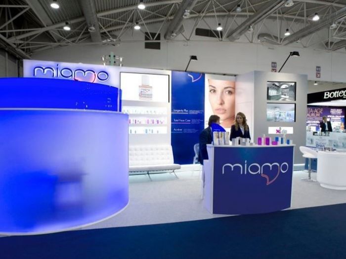 Archisio - Flavio Di Fiore - Progetto Stand cosmofarma