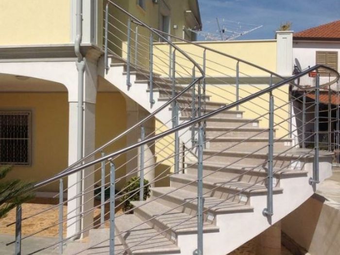 Archisio - Lmd Marmi - Progetto Scale e arredo