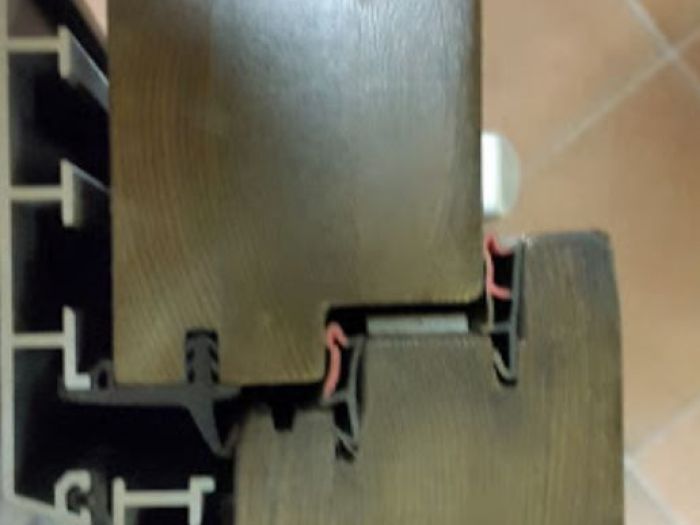 Archisio - Falegnameria Emme 4 Wood Laquila - Progetto Infisso in pvc e in legno