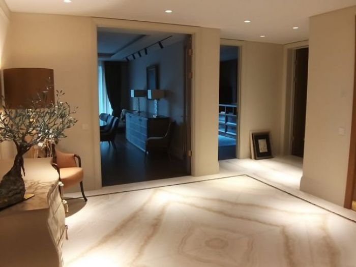 Archisio - Dalla Pozza Marmi Srl - Progetto Pavimento in onice avorio