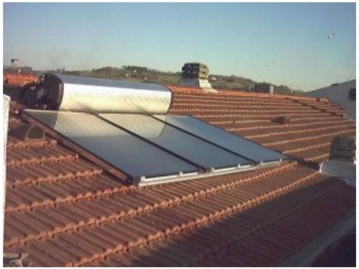 Archisio - Termotecnica Di Vezio Scarponi E Ennio Lojelo - Progetto Piscina entroterra manutenzioni pannelli solari