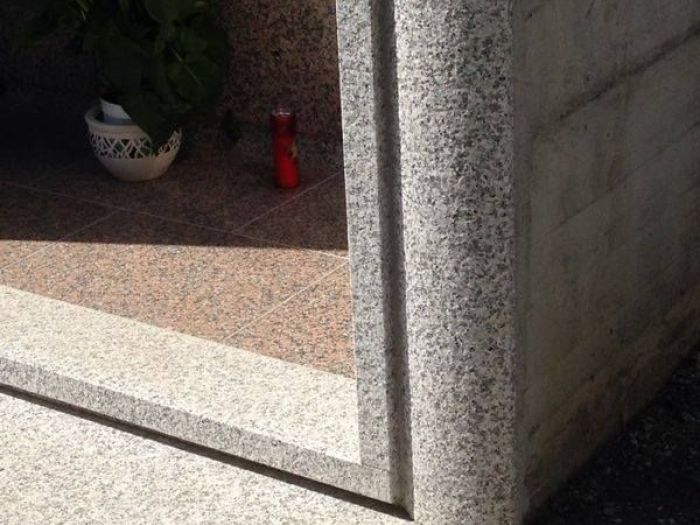 Archisio - Marmi 3 Snc - Progetto Rivestimenti tombe di famiglia