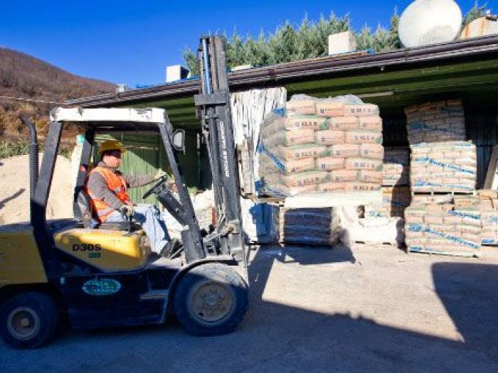 Archisio - Caliendo Impresa Di Costruzioni - Progetto Distribuzioni edili