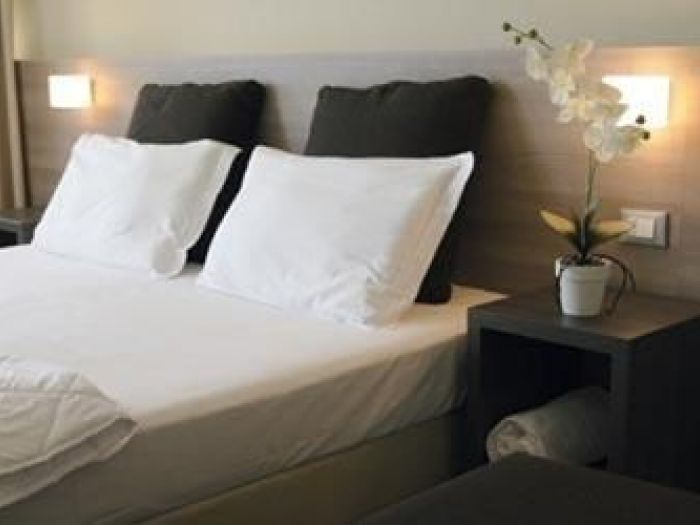 Archisio - Virginia Tentori - Progetto Hotel lungolago