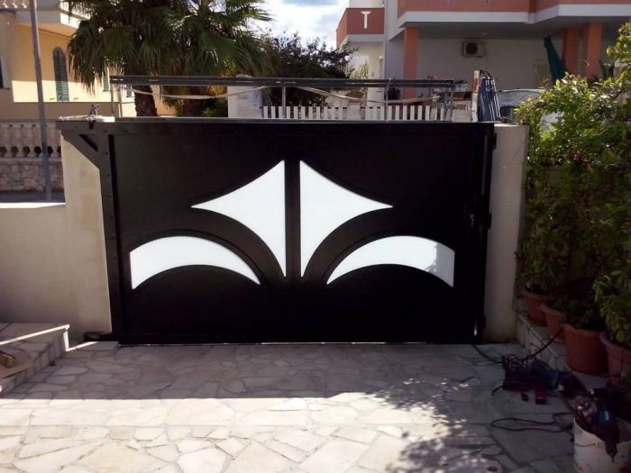 Archisio - Rocco Picci - Progetto Serramenti in ferro