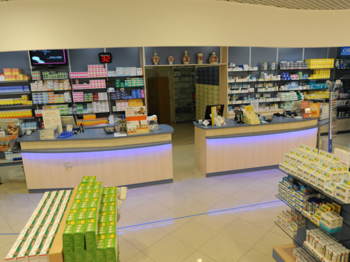 Archisio - Andrea Livio Volpato - Progetto Farmacia