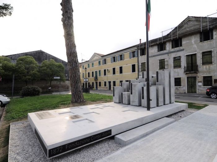 Archisio - Didon Comacchio Architects - Progetto Monumento alpini