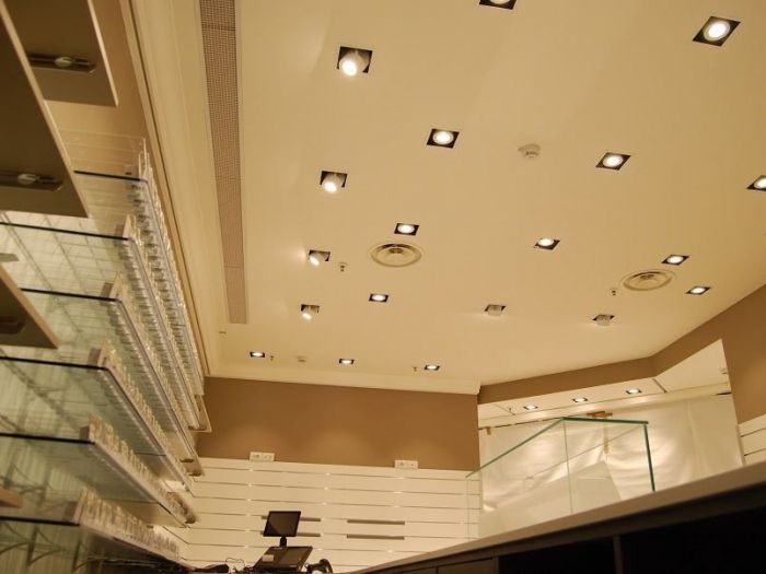 Archisio - Cappa Arredamenti - Progetto Centro commerciale nuovo borgo