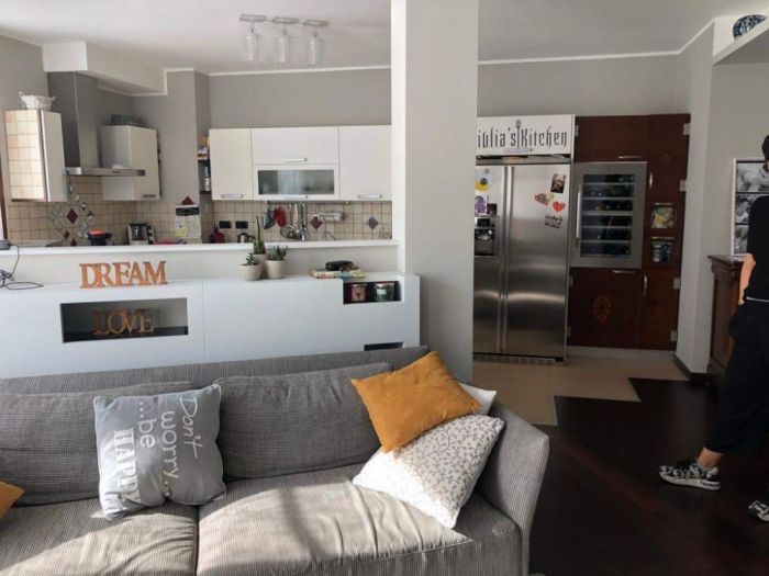 Archisio - Intrecciodilinee Creative Design Studio - Progetto Ristrutturazione parziale della zona giorno di un appartamento privato