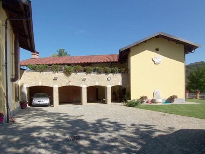 Archisio - Studio Architettura Golinelli - Progetto Cascina in collina