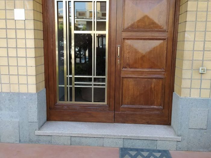 Archisio - Arte Del Legno 86 Snc - Progetto Restauro conservativo portone