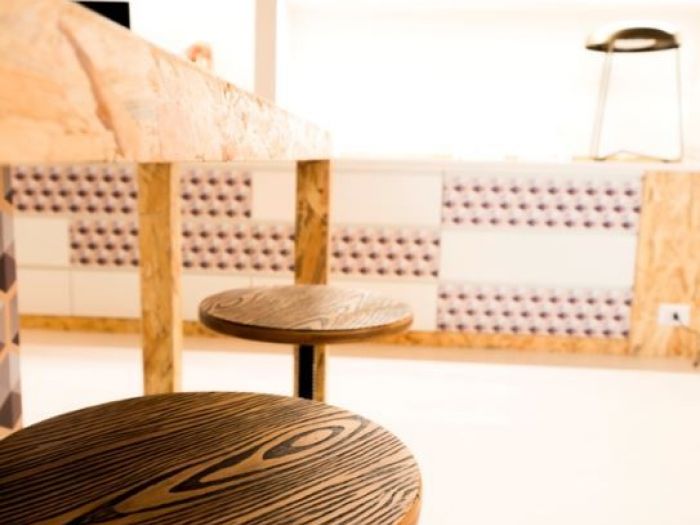 Archisio - Silvia Orlandi - Progetto Punto vendita elettronica e servizi