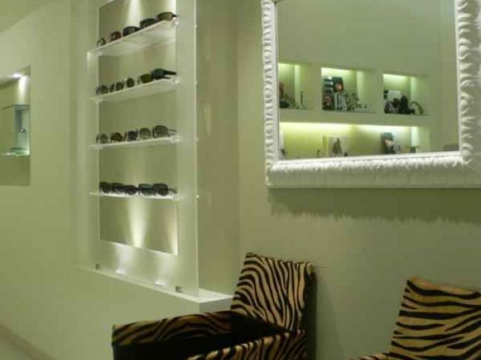 Archisio - Studio Antepost - Progetto Negozio ottica mestre